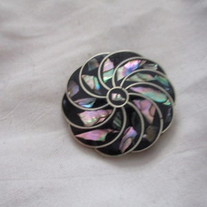 70&#39;s Mexican Alpaca Silver Brooch Pin  or Pendant with Whirlwind Design Abalone Shell Inlay Set in either Jet or Black Onyx