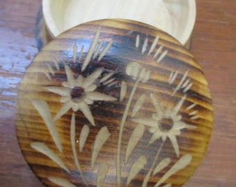 Handcarved Wood Sunflower Round Trinket Box with Lid