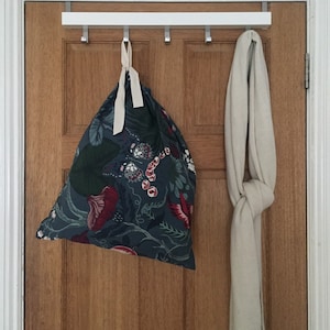 Neutral Cotton Laundry Bag: Floral Drawstring Sack (18x22 in)