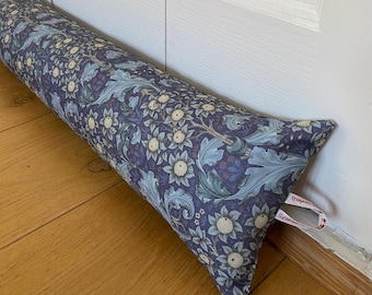 William Morris Botanischer Zugluftstopper: Wasserdichter Tür- / Fensterzugluftstopper