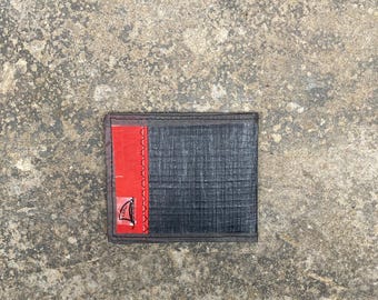 Cartera de vela reciclada