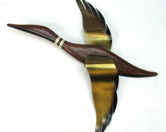 Väggkonst med fågel i trä och mässing från 1960-talet, mitten av århundradet, 51 cm skulpturplakett