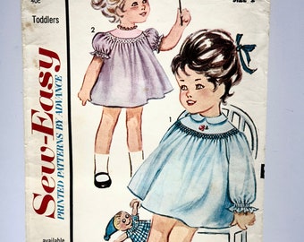 Vintage 1960er Vornähen Sew-Easy Kleinkind Größe 2 Kleid Muster Smocking