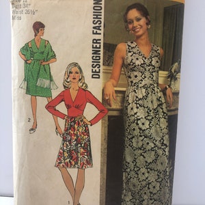 Vintage 1970&#39;s Simplicity 5350 Designer Fashion Dress Maxi or Short Size 12 Bust 34