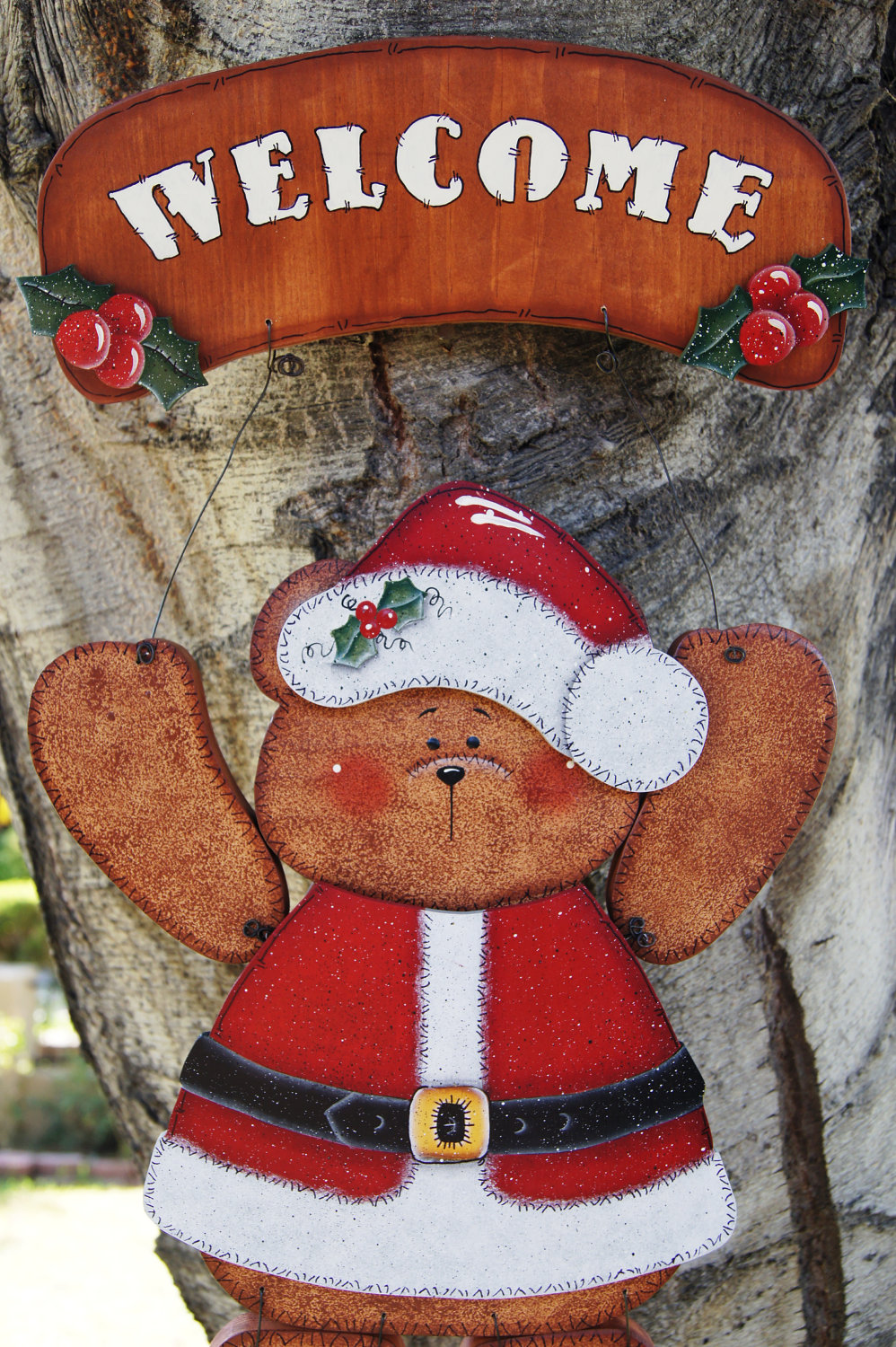 SPECIAL ** Seasonal Brown Bear With 1 Seasonal Outfit - Welcome
