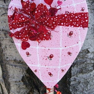 Valentine Pink Heart  Wood Yard Stake - Outdoor Sign Decoration