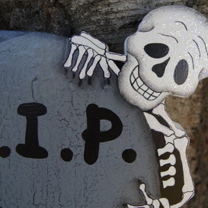 Skeleton Tombstone Wood Halloween Yard Sign