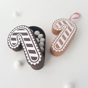 Boîte de friandises au pain d'épice et à la canne de bonbon