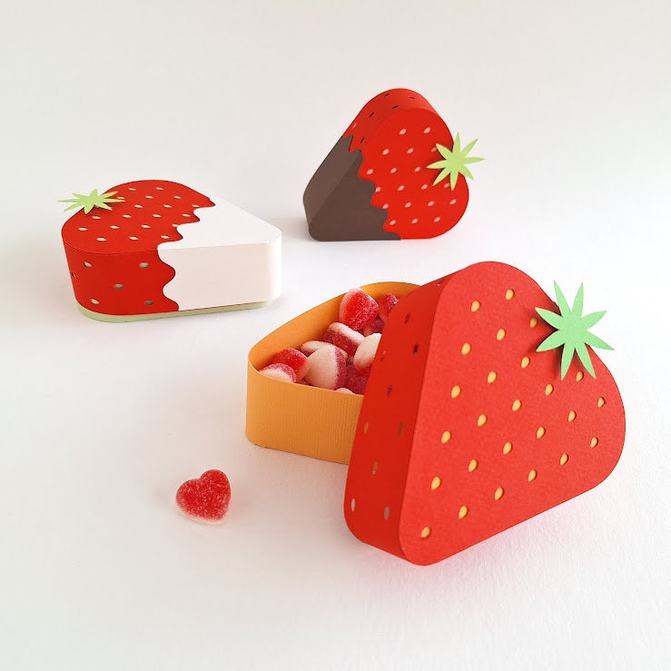 Strawberry Gift Box SVG: DIY Paper Treat Box, Wedding Favor