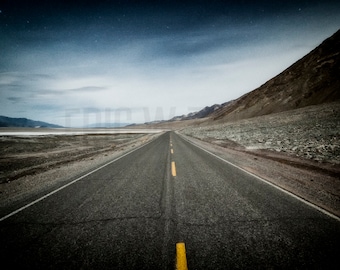 Death Valley Desert Highway Desolate Nightscape Starry Sky,