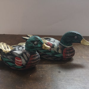 Wood Duck figurine A set of 2 Carved Wooden duck statue Easter home decor duck