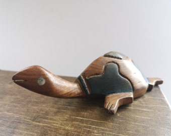Vintage wooden turtle sculpture Brown wooden turtle Turtle statue Handcarved turtle