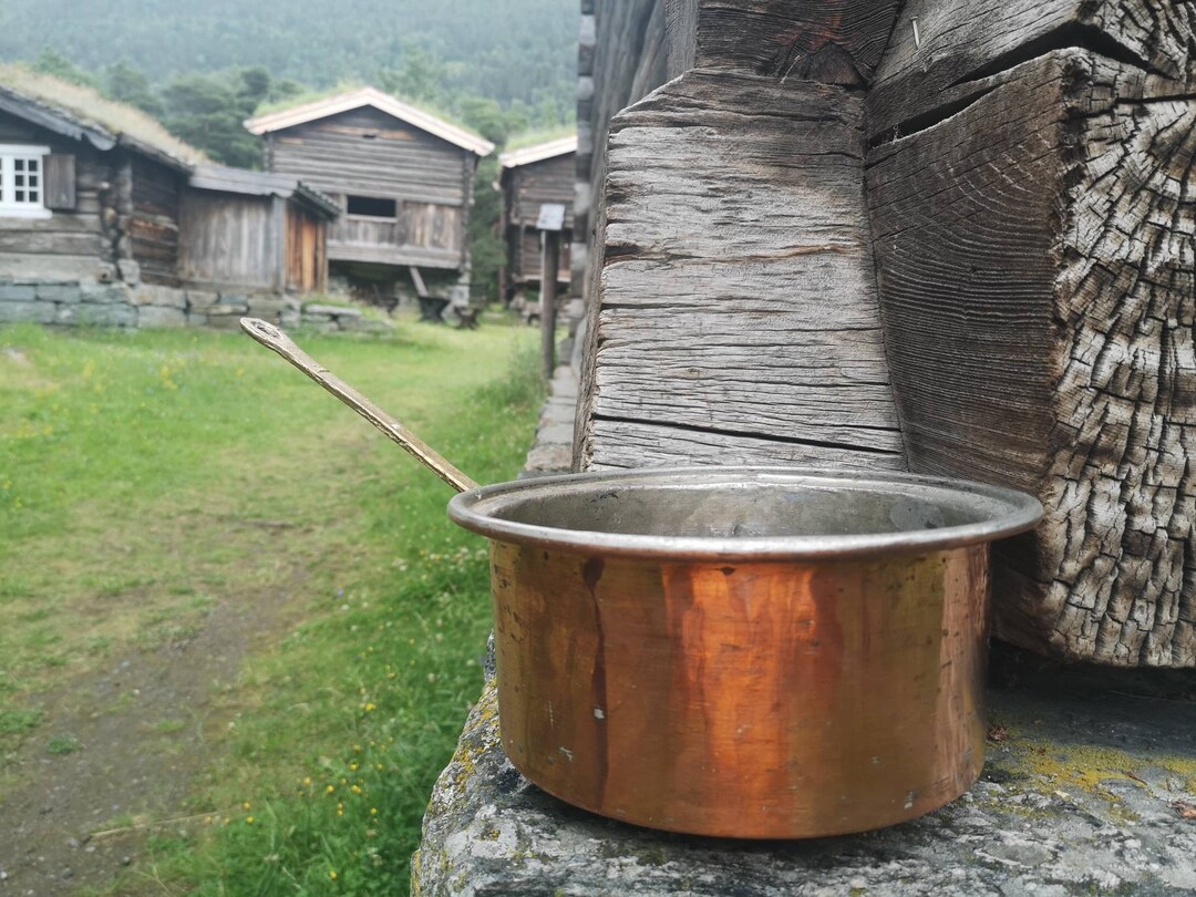 Antique Copper Pot Oversized Saucepan With an Iron Handle Large Copper ...