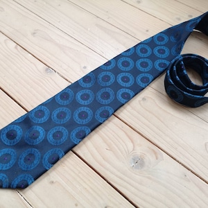 Corbata sueca vintage de Silja of Sweden Corbata ancha para hombre con estampado azul Regalo para él