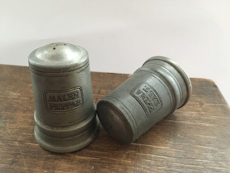 Pewter pepper salt shaker set Scandinavian tin salt pepper shaker set Swedish vintage pepper shaker Vintage Kitchen decor