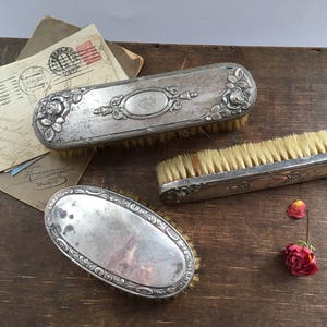 Vintage dressing table set 3 piece monogrammed vanity set Vintage vanity set Hair brush set Dressing table set with initials