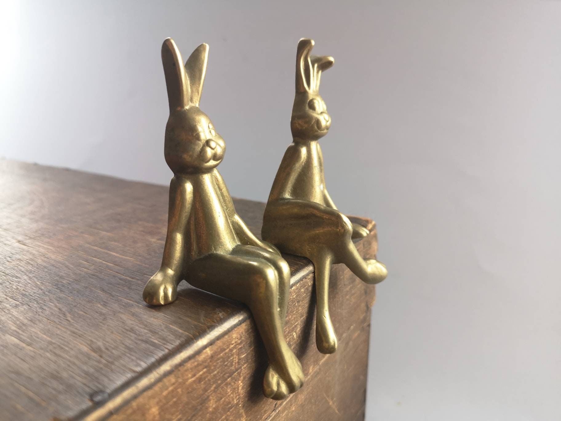 Vintage Brass Rabbit Shelf Hugger Hanger Bunny Figurine Sleeping Edge 7  Long