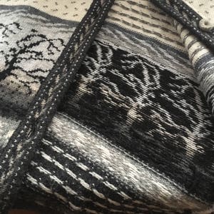 Vintage knitted cardigan Scandinavian cardigan Gray white patterned cardigan Nordic Wool cardigan image 5