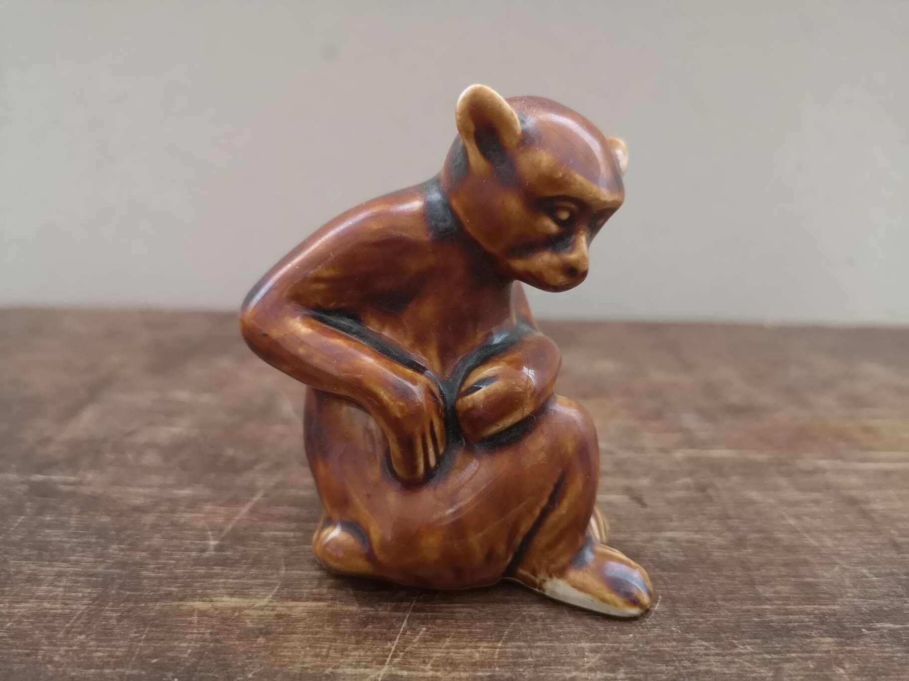 WA014 2 Monkey Ape Ceramic Figurine Animal Statue 