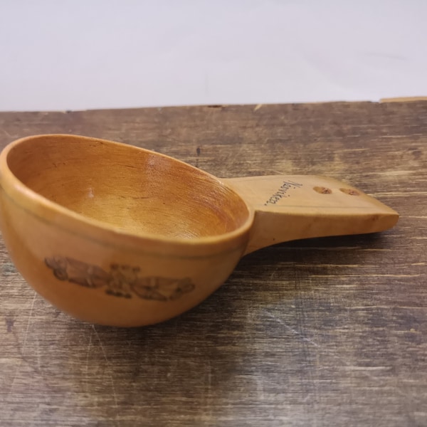 Taza Sami vintage Cuchara de madera tallada a mano Taza pequeña de madera hecha a mano Regalo para él Taza de madera sueca