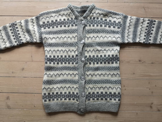 Kids top wool cardigan