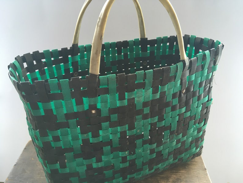 Soviet Vintage shopping bag for ladies Green black woven plastic bag Retro market bag USSR era bag