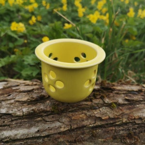 Hoganas keramik Stengods candleholder yellow ceramic tea light holder Small candle holder Swedish vintage
