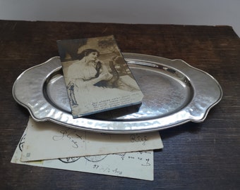 Vintage metal tray Small oval tray Oval Serving tray