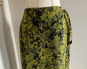 Vintage JonesWear long wrap skirt, size 14 wrap skirt, long vintage skirt, Women’s vintage skirts