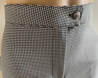 Vintage hounds tooth trousers, vintage houndstooth riding pants, equestrian pants, hunting pants, pleated high waist pants