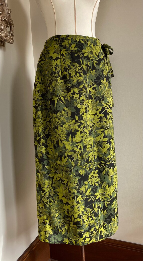 Vintage JonesWear long wrap skirt, size 14 wrap s… - image 8