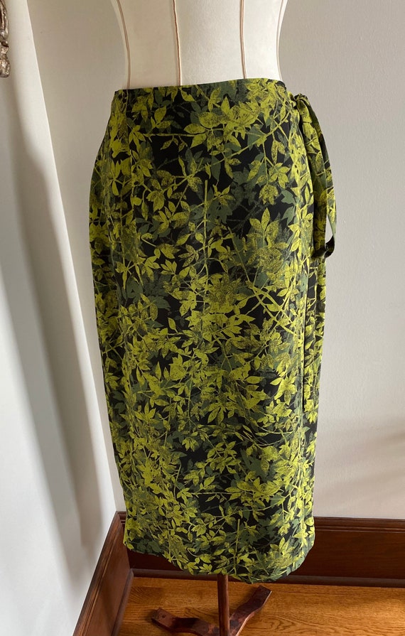 Vintage JonesWear long wrap skirt, size 14 wrap s… - image 1