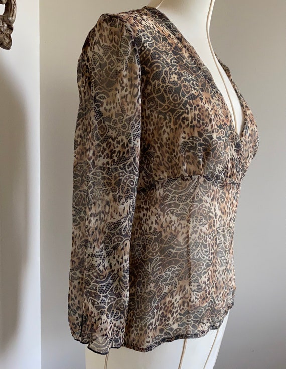 Brown Sheer Pattern Short Sleeve Blouse