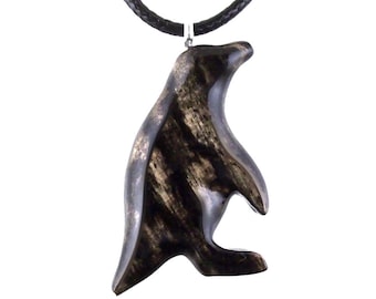 Collar de pingüino, colgante de pingüino de madera tallado a mano, joyería de animales de madera hecha a mano para hombres y mujeres.