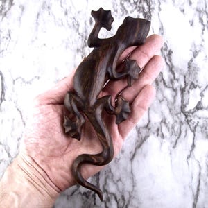 Hand-Carved Gecko Wall Hanging, Wooden Salamander Wall Art, Lizard Wood Home Decoration