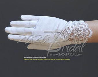 Girl’s Satin Gloves with Floral Embroidery Lace & Pearls