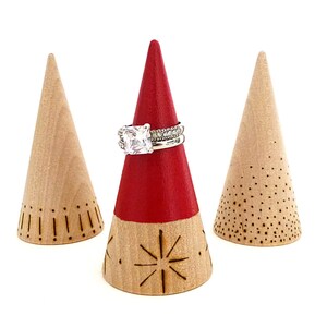 Ring cone, unique ring storage, painted wood decor, jewelry display, painted wooden red, star pattern, gift for her, woodburned decor image 3