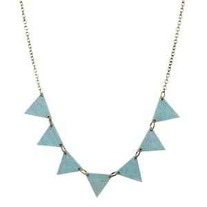 Mint triangle necklace, mint green wood necklace, lightweight necklace, geometric jewelry, bunting, pennant, spring jewelry, extra long 画像 1