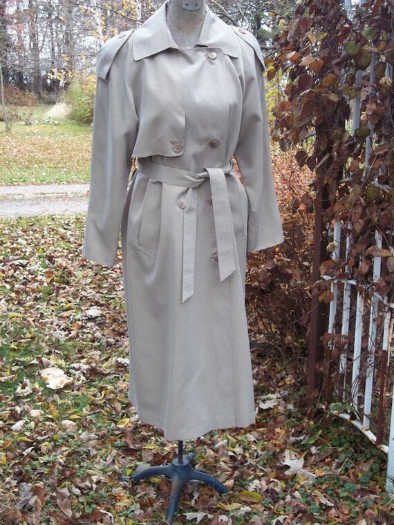 trench coat size 6