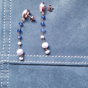 Boucles d'oreilles pendantes en or rose, boucles d'oreilles en pierre de lune, boucles d'oreilles en iolite bleue et chapelet en perles, boucles d'oreilles de mariée, boucles d'oreilles en argent, boucles d'oreilles chics