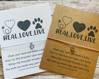 Veterinarian Paw Print Wish Bracelet, Vet Tech Gift