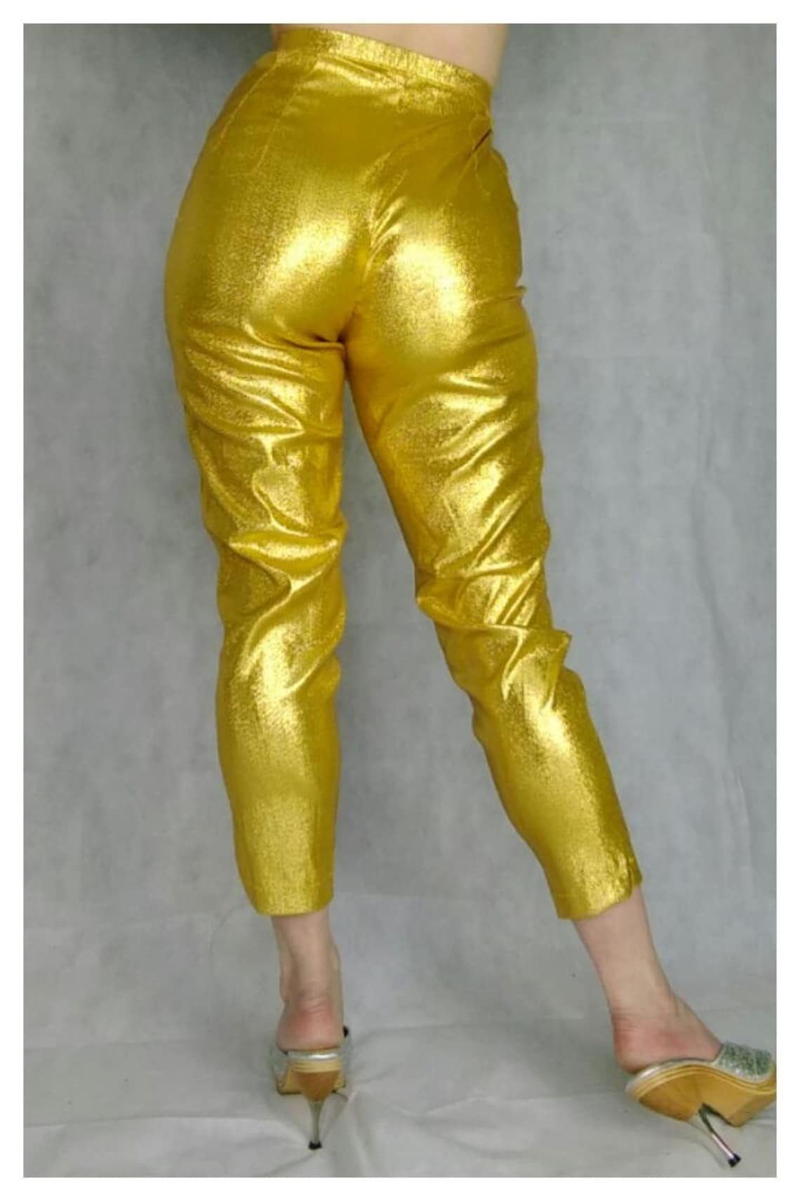 Vintage 1950s style lamé cigarette pants. Gold pink emerald | Etsy