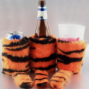 2 qty Faux Fur w/Tail Beverage Insulator CAN/Bottle & CUP Size PocketHuggies Beer, Water, Coffee Bengal Clemson Bearcat Cincinnati TIGER W/TAIL