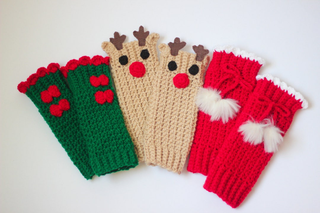 Christmas Leg Warmers/ Reindeer Leg Warmers/ Bow Leg Warmers/ Pom Pom