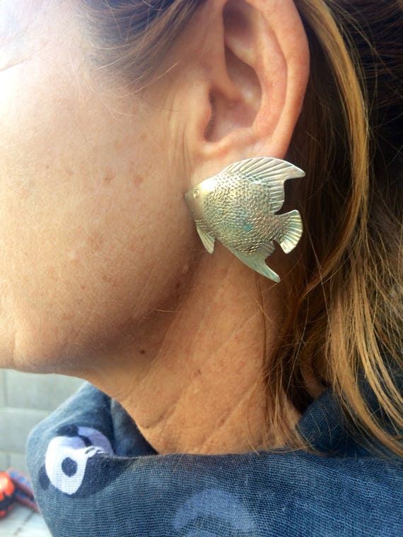 Vintage Silver Angelfish Earrings - image 3