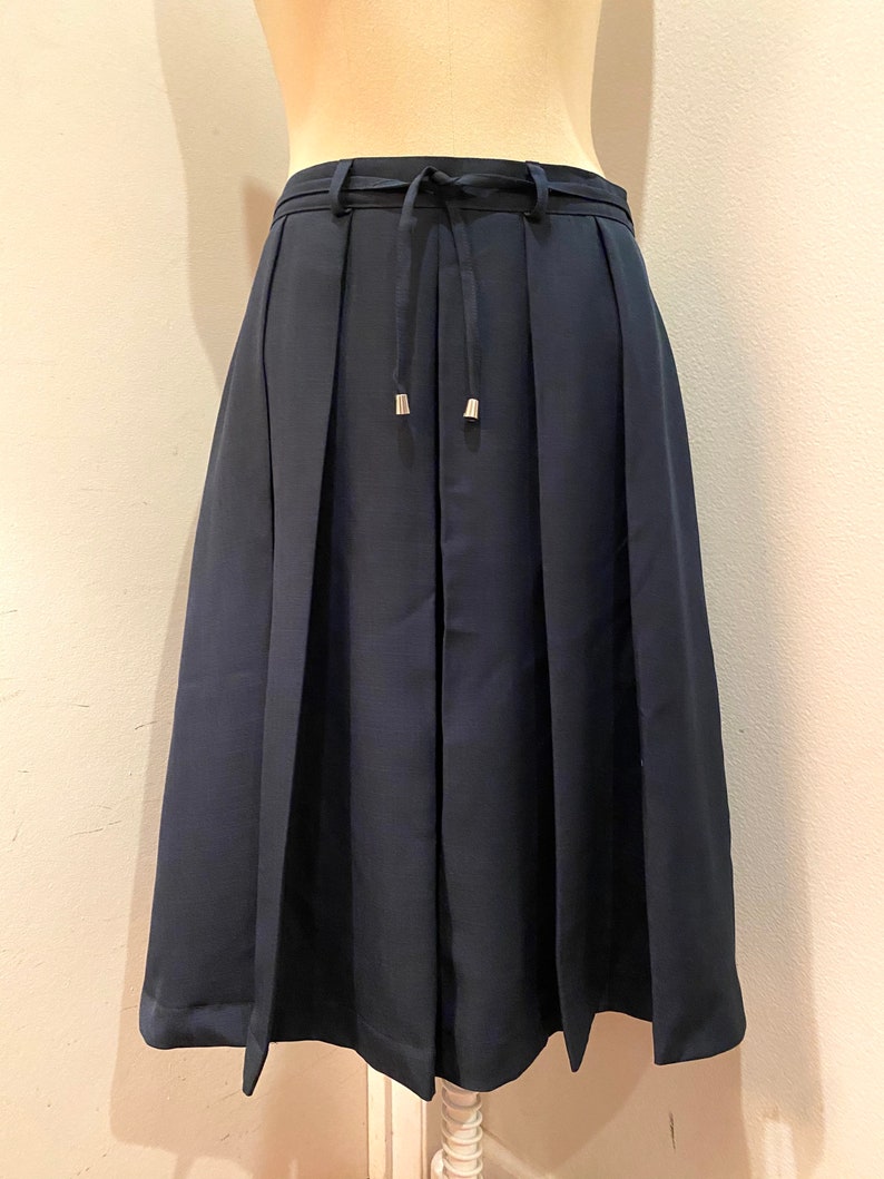 70s Navy Midi Skirt With Front Pleats | Etsy