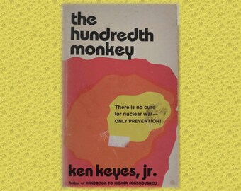 The Hundredth Mondy by Ken Keyes Jr. Vintage paperback - Good Condition 1982