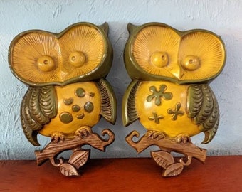 Pair of 70s SEXTON Metal Owl Hangings / Vintage Art