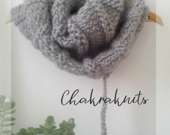 Gray chunky cowl  100% wool