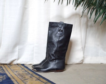 tall leather boots / slouch boots / black leather riding boots / tall leather boots / 80s slouch boots / flat boots / 7.5 - 38 / pointed toe